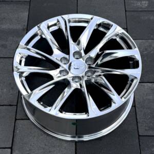 Replica GN7031 POLISH R22 9.0J PCD 6x139.7 ET 28.0 DIA 78.1