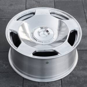 Replica MR1009 Polishing R22 10.0J PCD 5x130 ET 30.0 DIA 84.1