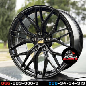 Replica B3235 GLOSS_BLACK R19*8.5J PCD5*120 ET30 DIA 72.6