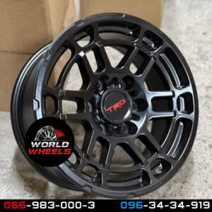 Replica TY883TRD BLACK R17*8.0J PCD6*139.7 ET05 DIA 106.1